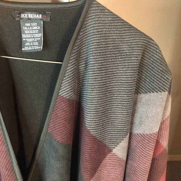 Ike Behar Checkered Plaid Red, Gray, Black Reversible Poncho Wrap - Picture 4 of 10